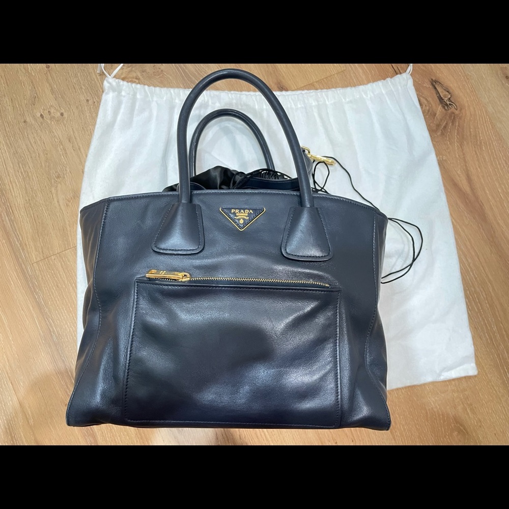 prada bag